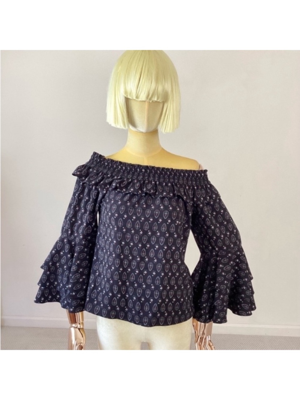 Misa Los Angeles Off-Shoulder Tiered Bell-Sleeve Blouse SZ S - Picture 2 of 6